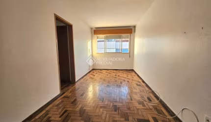 Apartamento com 2 quartos à venda na Rua Guilherme Alves, 801, Partenon, Porto Alegre, 58 m2 por R$ 300.000