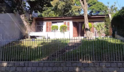 Casa com 3 quartos à venda na Rua Pedro Chaves Barcelos, 302, Auxiliadora, Porto Alegre, 387 m2 por R$ 1.100.000