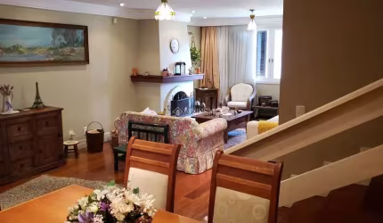 Casa em condomínio fechado com 3 quartos à venda na Rua Irmão Augusto, 80, Jardim Lindóia, Porto Alegre, 336 m2 por R$ 1.200.000