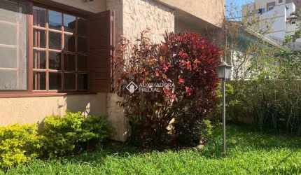Casa em condomínio fechado com 4 quartos à venda na Rua Afonso Rodrigues, 403, Jardim Botânico, Porto Alegre, 150 m2 por R$ 800.000