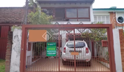 Casa em condomínio fechado com 4 quartos à venda na Rua Veríssimo Rosa, 368, Partenon, Porto Alegre, 120 m2 por R$ 780.000