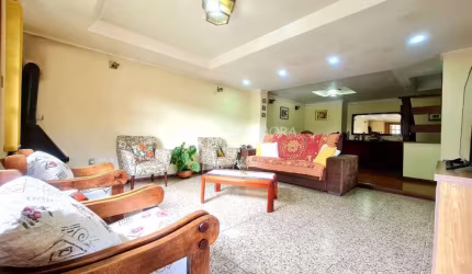 Casa com 3 quartos à venda na Rua Marista, 216, Vila João Pessoa, Porto Alegre, 300 m2 por R$ 745.000
