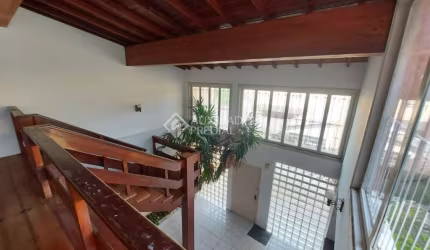 Casa em condomínio fechado com 7 quartos à venda na Avenida Belém, 68, Teresópolis, Porto Alegre, 650 m2 por R$ 1.550.000