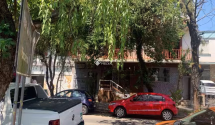 Casa com 2 quartos à venda na Avenida Nova York, 571, Auxiliadora, Porto Alegre, 208 m2 por R$ 840.000