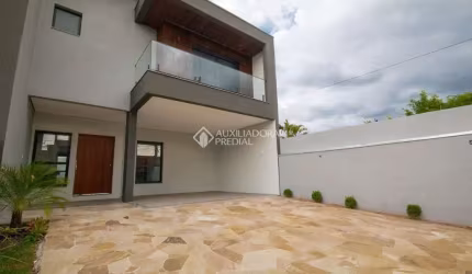 Casa com 4 quartos à venda na Rua das Petúnias, 701, Estância Velha, Canoas, 200 m2 por R$ 1.590.000