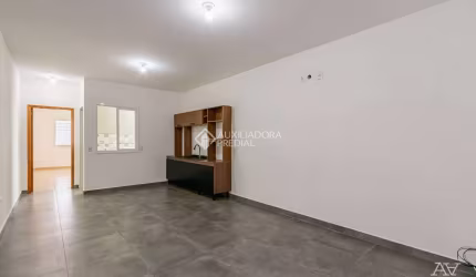 Casa com 2 quartos à venda na Professora Marlene Maria De Souza, 238, Olaria, Canoas, 61 m2 por R$ 289.000