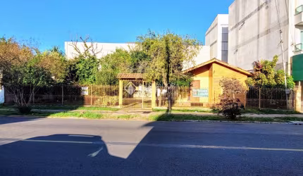 Casa com 2 quartos à venda na Rua Pelotas, 484, Centro, Esteio, 290 m2 por R$ 688.999