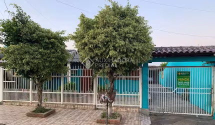 Casa com 4 quartos à venda na Quadra D Quatro B, 12, Guajuviras, Canoas, 270 m2 por R$ 299.999