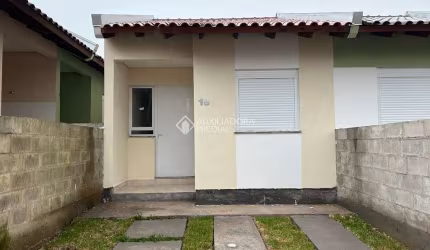 Casa com 2 quartos à venda na CHRISTOVAM SIQUEIRA, 18, Neópolis, Gravataí, 44 m2 por R$ 240.000