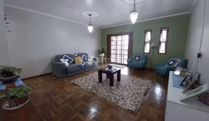 Casa com 3 quartos à venda na Rua Marquês do Herval, 195, Marechal Rondon, Canoas, 267 m2 por R$ 1.250.000