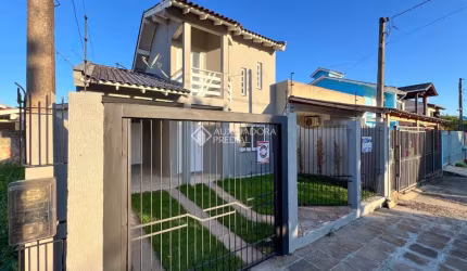 Casa com 2 quartos à venda na Rua Jéssica Rolão da Silva, 223, Harmonia, Canoas, 175 m2 por R$ 469.999