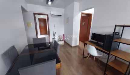 Apartamento com 2 quartos à venda na Rua Garibaldi, 124, Niterói, Canoas, 68 m2 por R$ 295.000