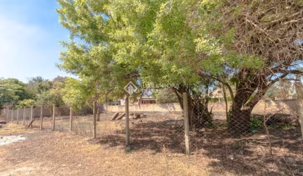 Terreno à venda na Dom João Bosco, 62, Mato Grande, Canoas, 450 m2 por R$ 270.000