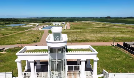 Terreno em condomínio fechado à venda na Pedro Fernandes da Silveira, 1642, Camobi, Santa Maria, 611 m2 por R$ 450.000