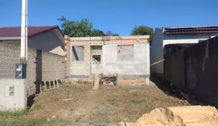 Casa com 2 quartos à venda na Carlos Alberto Lauermann Nunes, 826, Olaria, Canoas, 44 m2 por R$ 266.000