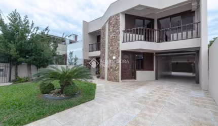 Casa com 5 quartos à venda na Rua Uruguai, 143, São José, Canoas, 243 m2 por R$ 980.000
