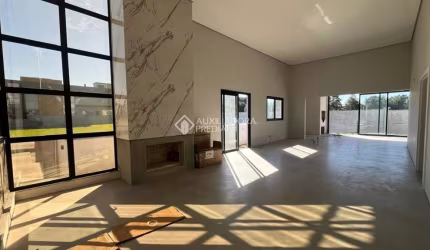 Casa em condomínio fechado com 3 quartos à venda na Amilton Da Silva Amorim, 1850, Floresta, Nova Santa Rita, 180 m2 por R$ 1.490.000