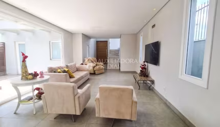 Casa em condomínio fechado com 4 quartos à venda na Rua Cecília Meireles, 312, Marechal Rondon, Canoas, 239 m2 por R$ 1.950.000
