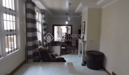 Casa em condomínio fechado com 4 quartos à venda na Rua Cezar Lattes, 69, Centro, Canoas, 326 m2 por R$ 1.300.000