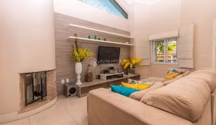 Casa em condomínio fechado com 3 quartos à venda na Rua Irmão Agnelo Chaves, 190, Marechal Rondon, Canoas, 480 m2 por R$ 2.650.000