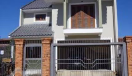 Casa em condomínio fechado com 3 quartos à venda na Rua Aluízio Palmeiro de Escobar, 75, São José, Canoas, 170 m2 por R$ 749.000