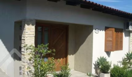 Casa em condomínio fechado com 3 quartos à venda na Rua Érico Veríssimo, 338, Nossa Senhora das Graças, Canoas, 95 m2 por R$ 650.000
