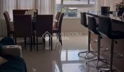 Apartamento com 3 quartos à venda na Rua Santa Terezinha, 682, Nossa Senhora das Graças, Canoas, 90 m2 por R$ 845.000