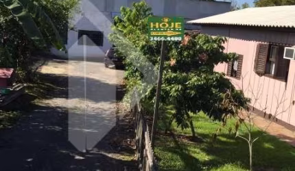 Terreno em condomínio fechado à venda na Rua Gomes Freire de Andrade, 286, Niterói, Canoas, 900 m2 por R$ 860.300