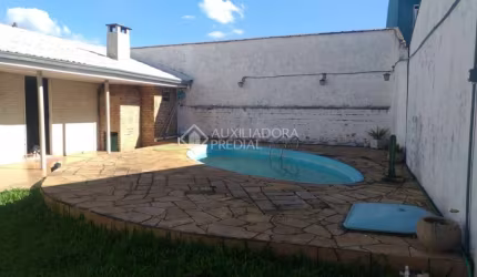 Casa com 3 quartos à venda na Rua Engenheiro Kindler, 1930, Harmonia, Canoas, 110 m2 por R$ 530.000