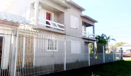 Casa com 3 quartos à venda na Rua Engenheiro Kindler, 1930, Harmonia, Canoas, 110 m2 por R$ 570.000