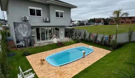 Casa em condomínio fechado com 4 quartos à venda na Estrada Sanga Funda, 1502, Sanga Funda, Nova Santa Rita, 215 m2 por R$ 1.690.000