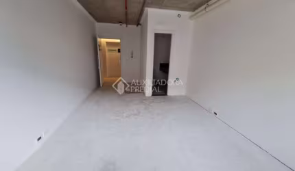Sala comercial à venda na Avenida Getúlio Vargas, 4831, Centro, Canoas, 27 m2 por R$ 298.000