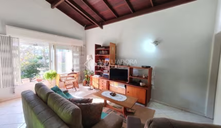 Casa com 2 quartos à venda na Rua Cecília Meireles, 98, Marechal Rondon, Canoas, 123 m2 por R$ 690.000