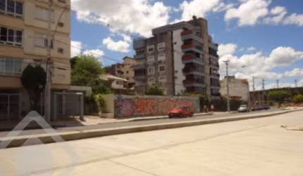 Terreno em condomínio fechado à venda na Avenida Coronel Gastão Haslocher Mazeron, 243, Medianeira, Porto Alegre, 626 m2 por R$ 1.199.000