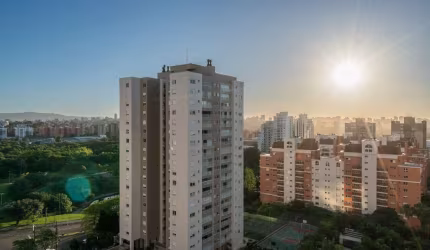 Apartamento com 3 quartos à venda na Rua Doutor Dário de Bittencourt, 300, Vila Ipiranga, Porto Alegre, 102 m2 por R$ 1.540.000