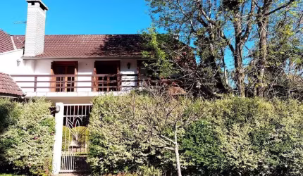 Casa em condomínio fechado com 3 quartos à venda na DA PAZ, 29, Bavaria, Gramado, 196 m2 por R$ 1.500.000