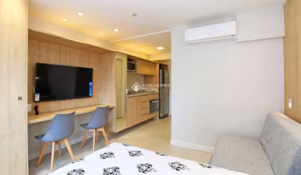Apartamento com 1 quarto à venda na Avenida dos Cubanos, 114, Partenon, Porto Alegre, 27 m2 por R$ 370.000