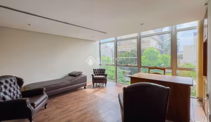 Sala comercial à venda na Rua Mariante, 239, Rio Branco, Porto Alegre, 59 m2 por R$ 400.000