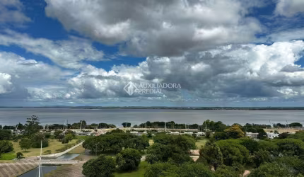 Apartamento com 3 quartos à venda na Avenida Borges de Medeiros, 3200, Praia de Belas, Porto Alegre, 90 m2 por R$ 900.000