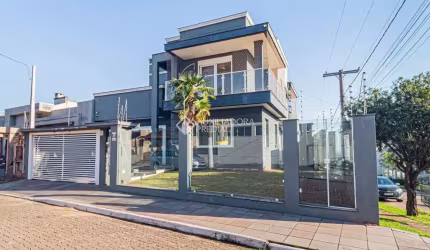 Casa com 3 quartos à venda na Rua Euclides Correa Machado, 340, Freitas, Sapucaia do Sul, 265 m2 por R$ 1.590.000