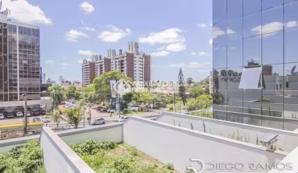 Sala comercial à venda na Avenida Assis Brasil, 3535, Cristo Redentor, Porto Alegre, 43 m2 por R$ 325.000