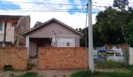Terreno em condomínio fechado à venda na Praça Aratiba, 40, Cavalhada, Porto Alegre por R$ 230.000