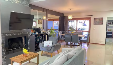 Casa com 4 quartos à venda na Rua Santo Inácio, 324, Cristo Rei, São Leopoldo, 200 m2 por R$ 990.500