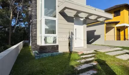 Casa com 2 quartos à venda na Das Rochas, 144, Vila Dante, Canela, 99 m2 por R$ 990.000
