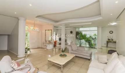 Casa com 5 quartos à venda na Rua Theonila Carvalho da Motta, 184, Parque Santa Fé, Porto Alegre, 650 m2 por R$ 1.850.000