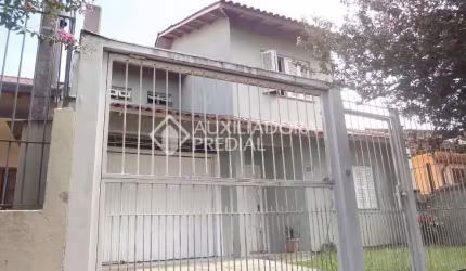 Casa em condomínio fechado com 3 quartos à venda na Rua Irmão Weibert, 233, Vila João Pessoa, Porto Alegre, 141 m2 por R$ 690.000