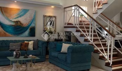 Casa com 3 quartos à venda na Rua Doutor Paulino Guerra, 46, Jardim Itu Sabará, Porto Alegre, 282 m2 por R$ 1.450.000