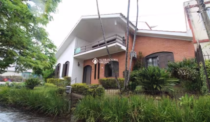 Casa em condomínio fechado com 6 quartos para alugar na Praça Lima Duarte, 57, Chácara das Pedras, Porto Alegre, 406 m2 por R$ 25.000