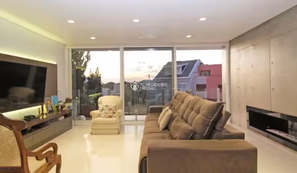 Casa em condomínio fechado com 3 quartos à venda na Rua Adriano Pereira da Silva, 501, Vila Nova, Porto Alegre, 357 m2 por R$ 1.290.000