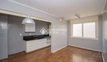 Apartamento com 1 quarto à venda na Travessa Universina Araújo Nunes, 72, Jardim Botânico, Porto Alegre, 38 m2 por R$ 180.000